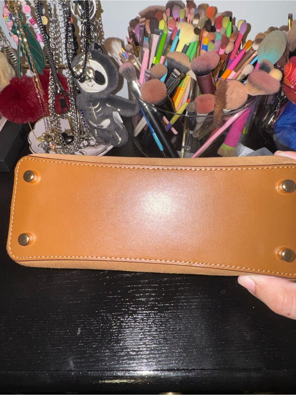 Coach Eliza Mini Carryall bag in tan suede with gold-tone hardware - Picture 5 of 7